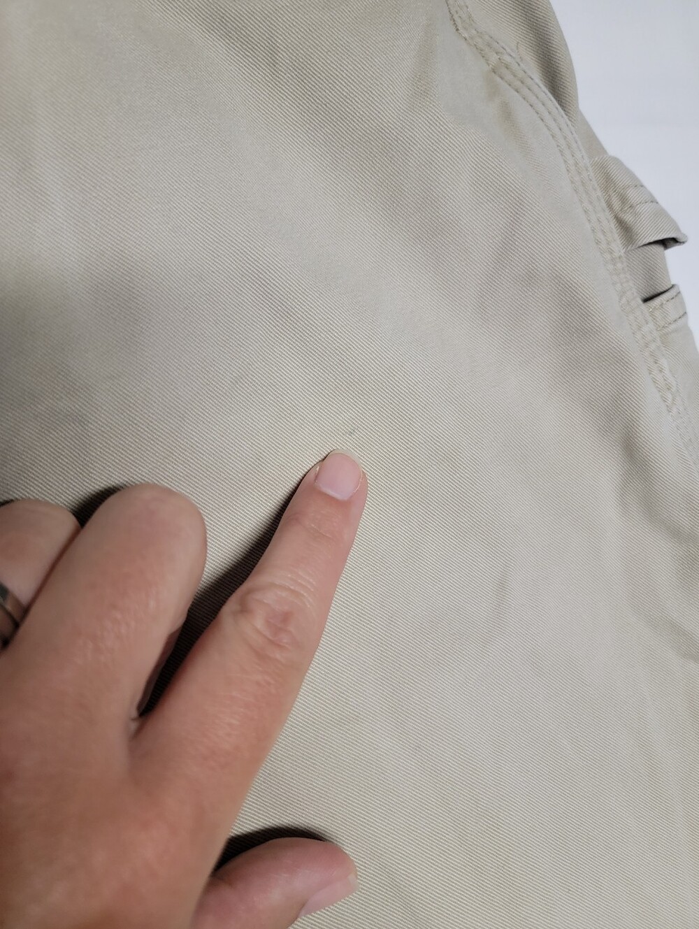 Carhartt Men's Tan Cargo Relaxed Fit Shorts - Rugged Workwear Style - Picture 7 of 15